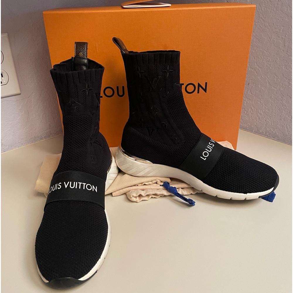 Louis Vuitton Aftergame sneaker Ankle boots, Black, size 38,excellent condition